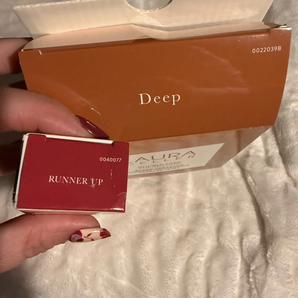 Laura Geller foundation, highlighter, and lip oil bundle - Picture 2 of 9